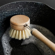 Kitchen Cleaning Brush Natural Bamboo Handle and Sisal Bristles Scrub Brush for Dish Cast Iron Skillet Pots Pans Pot Brush
